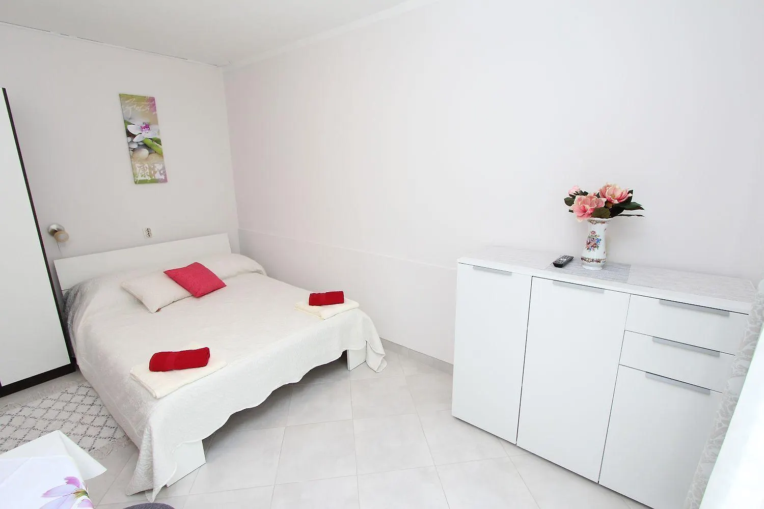 Cozy Studio-Apartment Nur 15 Gehminuten Zum Strand Mit Grillbereich, Terrasse, Wifi Rovinj