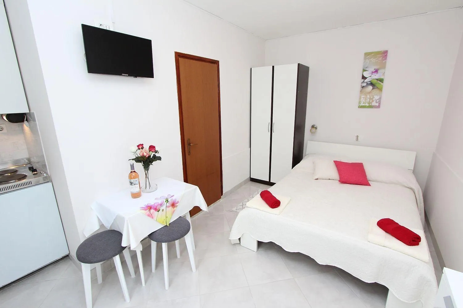 Apartment Cozy Studio-Apartment Nur 15 Gehminuten Zum Strand Mit Grillbereich, Terrasse, Wifi Rovinj